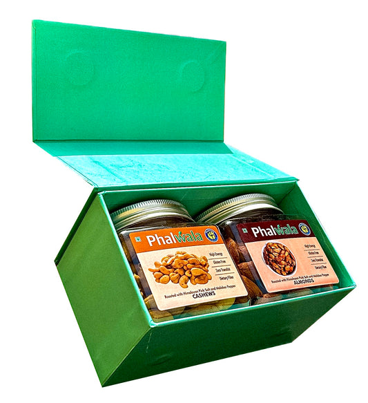 Roasted Cashews and Almonds